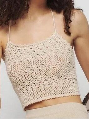 NWT House of Harlow 1960 Crochet Halter Crop Top Size M
